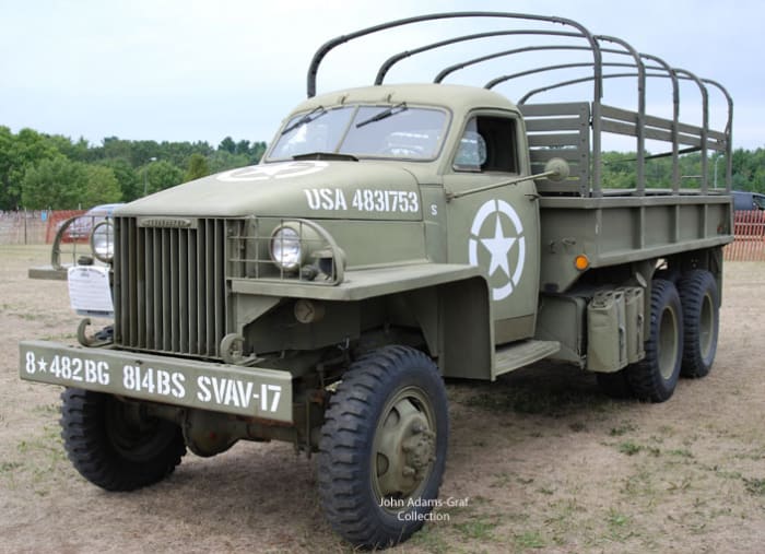 Highlights from the 2012 Iola Vintage Military Show - Military Trader ...