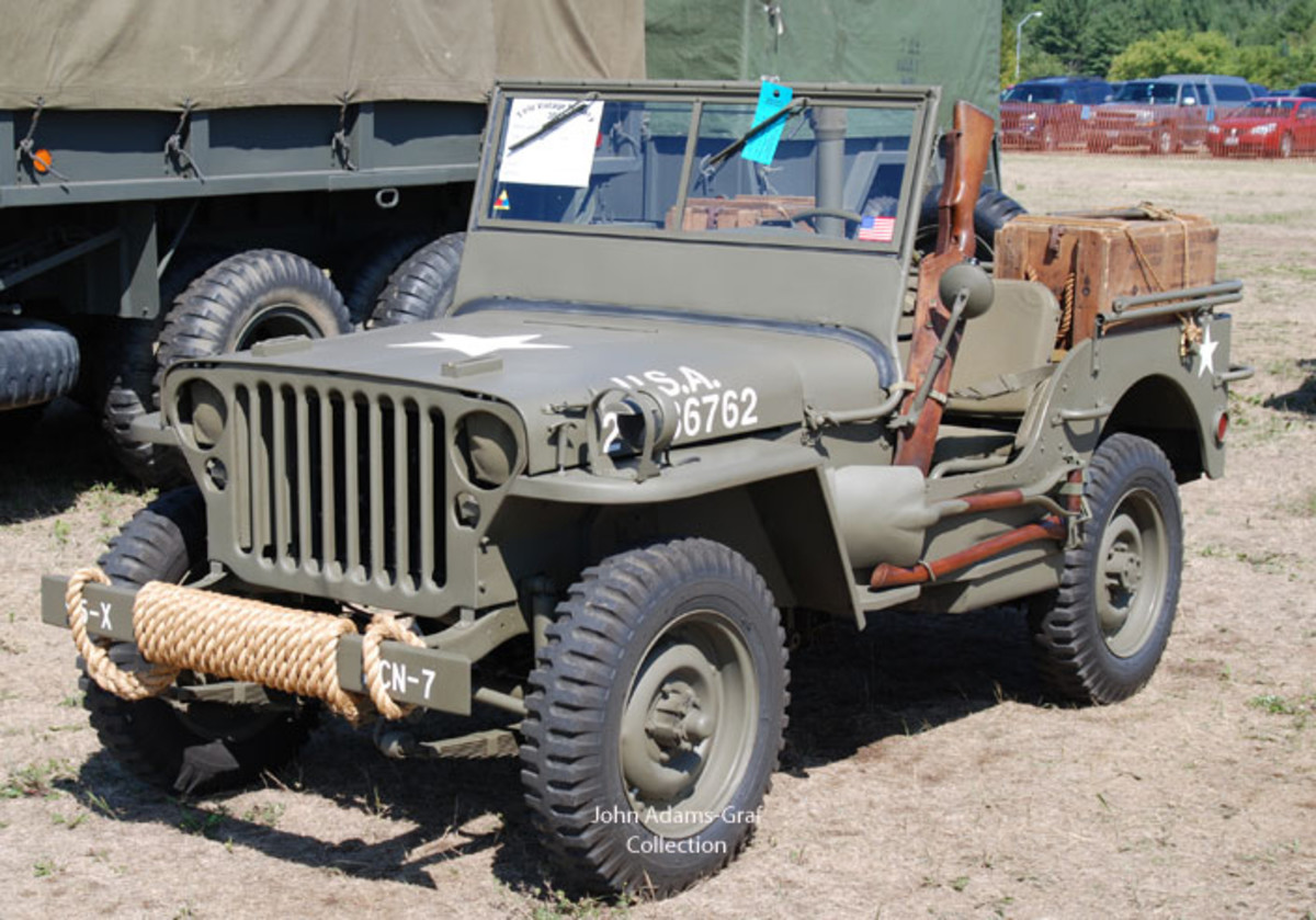 Highlights from the 2012 Iola Vintage Military Show - Military Trader ...