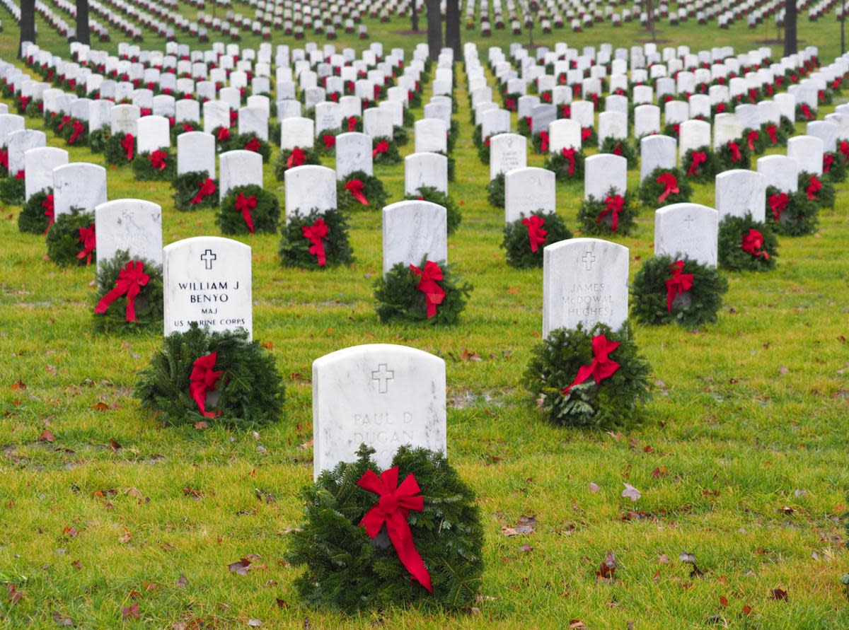 Jersey Mike's Subs Makes $300,000 Challenge Grant to Wreaths Across ...