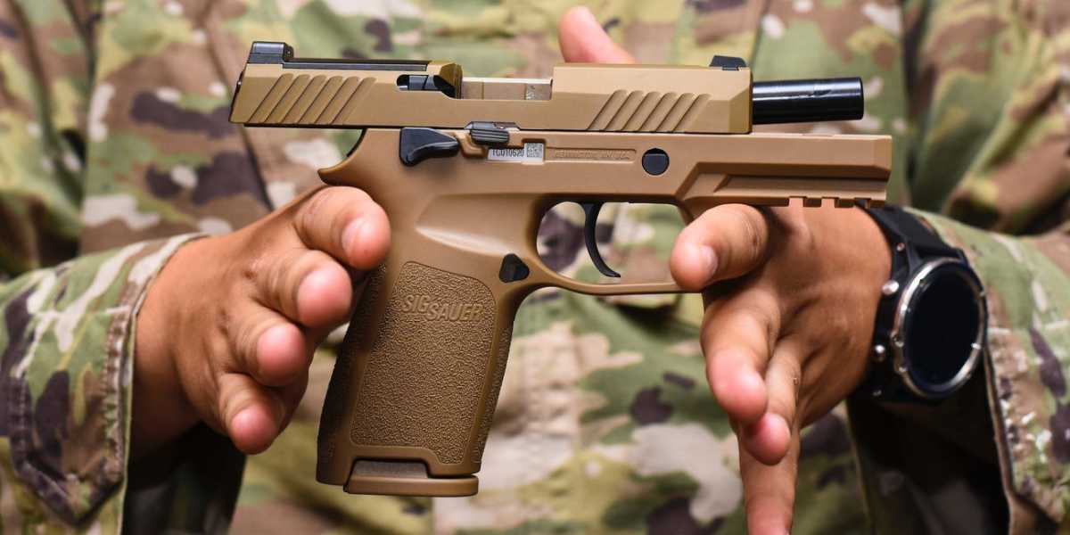 Air Forces Begins Fielding M18 Modular Handgun System - Military Trader ...