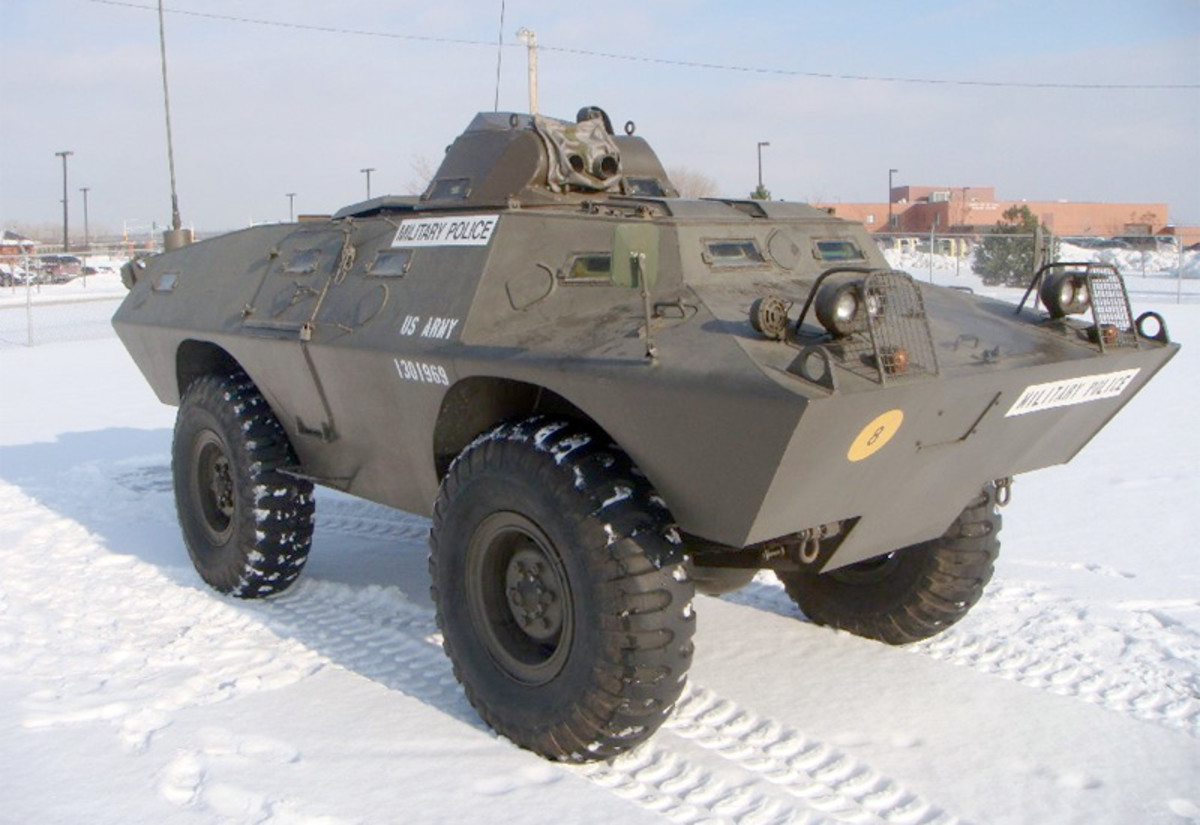 Cadillac Gage V-100 Commando Armored Vehicle - Military Trader/Vehicles